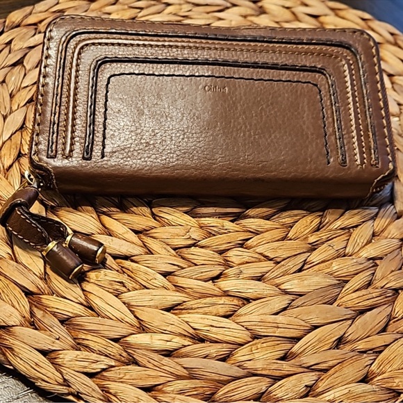 Chloe Handbags - EUC Chloe Marcie Continental Wallet